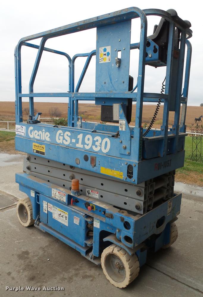 image for item K8071 Genie GS-1930 scissor lift