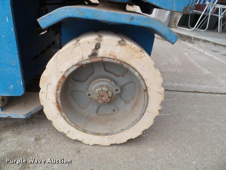 image for item K8071 Genie GS-1930 scissor lift