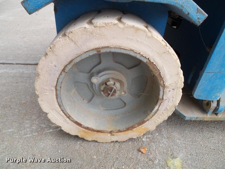 image for item K8071 Genie GS-1930 scissor lift