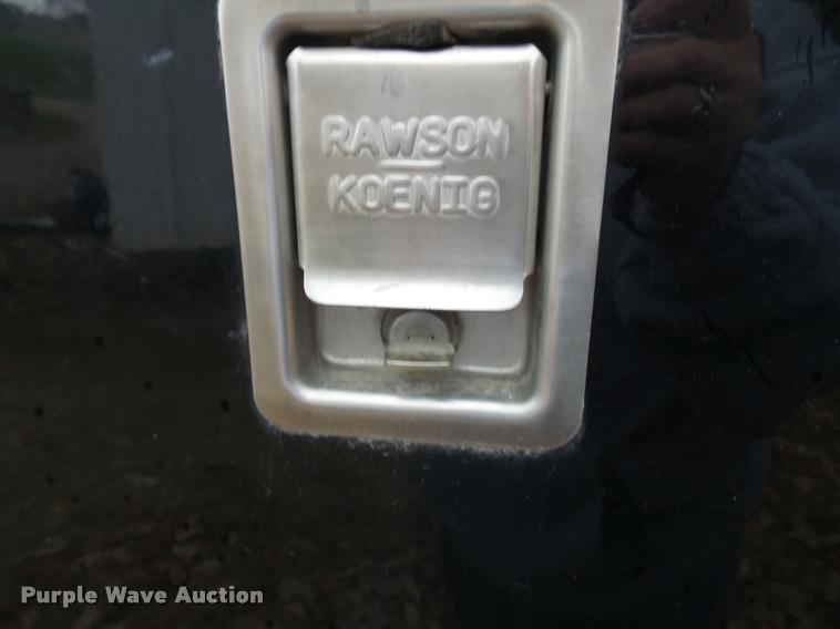 image for item K8074 2007 Ford F250 Super Duty XLT flatbed pickup truck