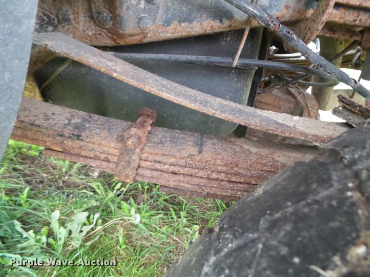 image for item K8079 2002 Ford F250 Super Duty XLT Crew Cab pickup truck