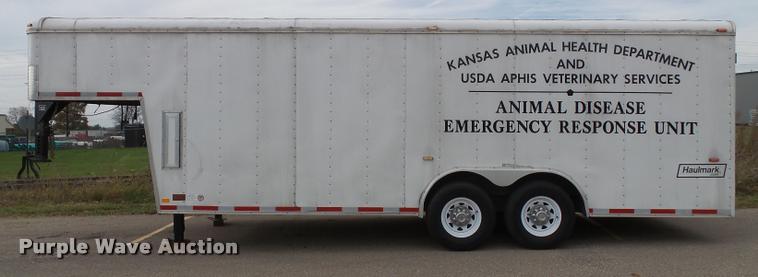 image for item K8081 2003 Haul Mark enclosed cargo trailer