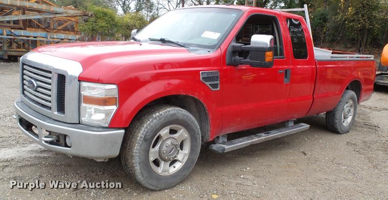 image for item K8093 2010 Ford F250 Super Duty XLT SuperCab pickup truck
