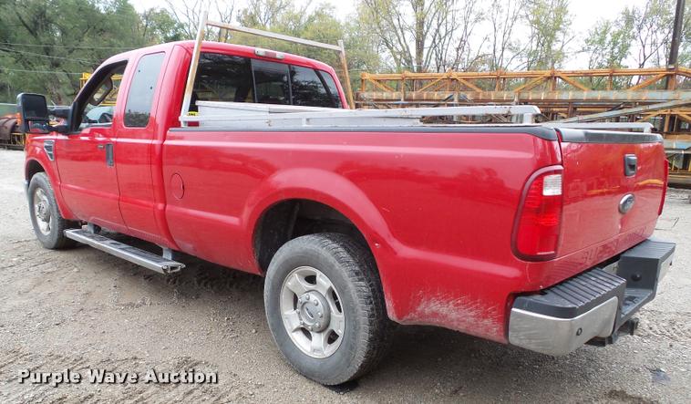 image for item K8093 2010 Ford F250 Super Duty XLT SuperCab pickup truck