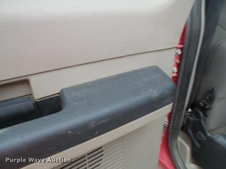 image for item K8093 2010 Ford F250 Super Duty XLT SuperCab pickup truck