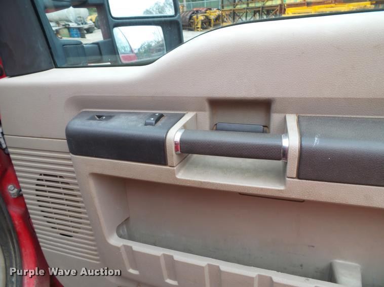 image for item K8093 2010 Ford F250 Super Duty XLT SuperCab pickup truck