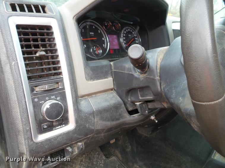 image for item K8094 2012 Dodge Ram 2500HD Crew Cab pickup truck