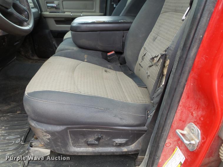 image for item K8094 2012 Dodge Ram 2500HD Crew Cab pickup truck