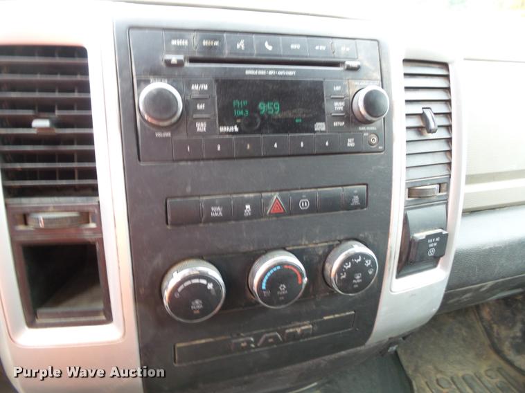 image for item K8094 2012 Dodge Ram 2500HD Crew Cab pickup truck