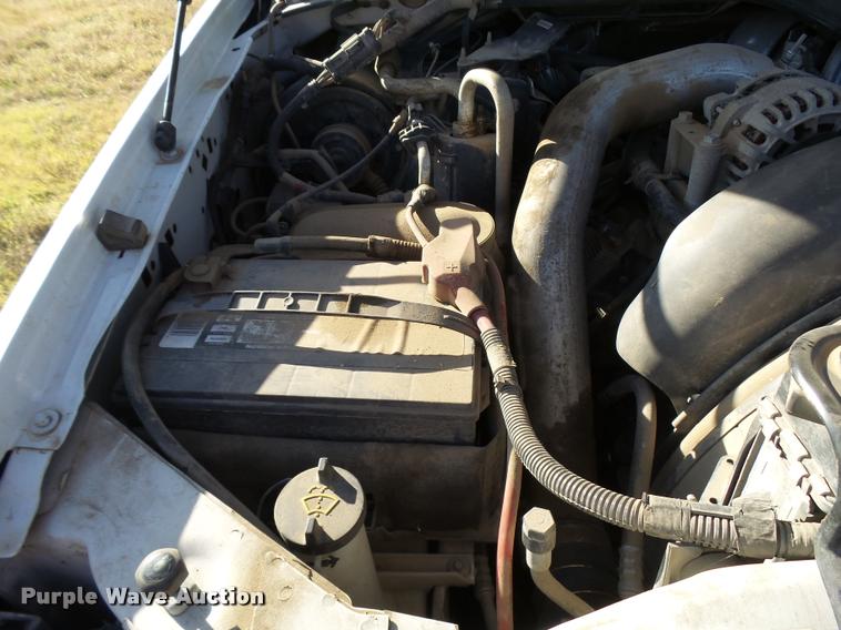 image for item L3293 2006 Ford F350 Super Duty utility truck