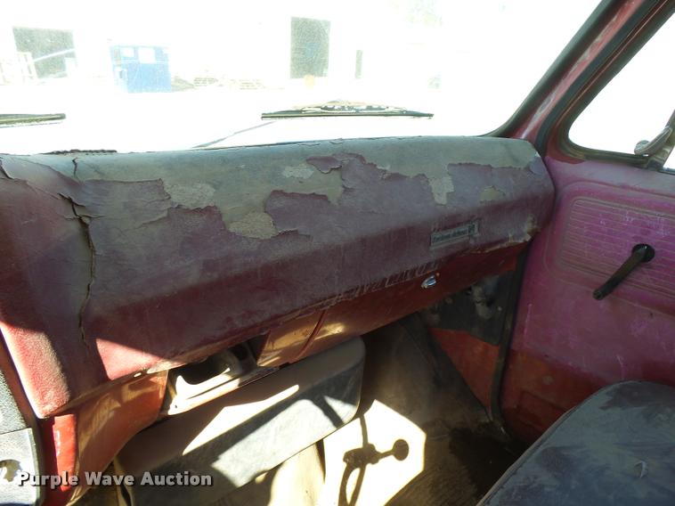 image for item L3295 1979 Chevrolet C70 flatbed truck