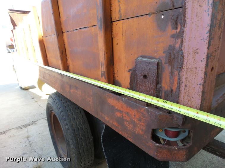 image for item L3295 1979 Chevrolet C70 flatbed truck