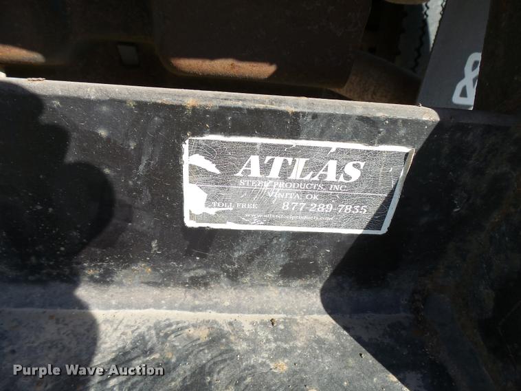 image for item L3301 2005 Ford F450 Super Duty flatbed truck