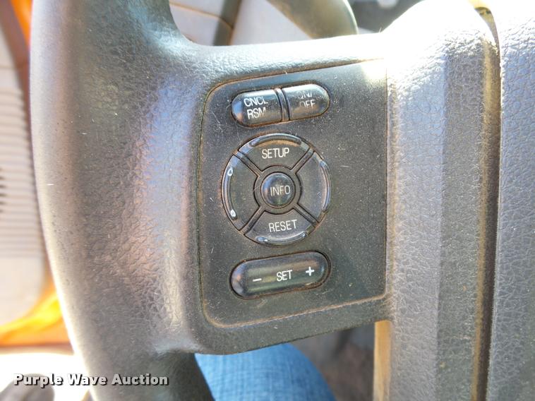 image for item L3302 2013 Ford F250 Super Duty SuperCab pickup truck