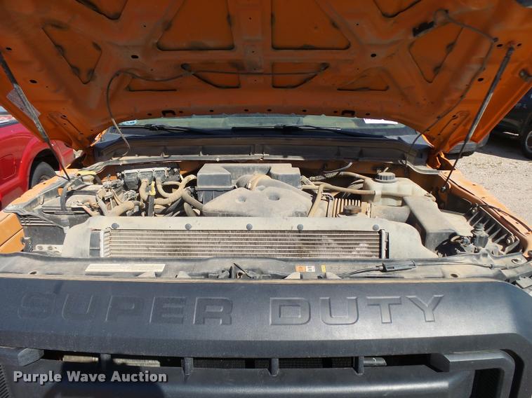 image for item L3302 2013 Ford F250 Super Duty SuperCab pickup truck