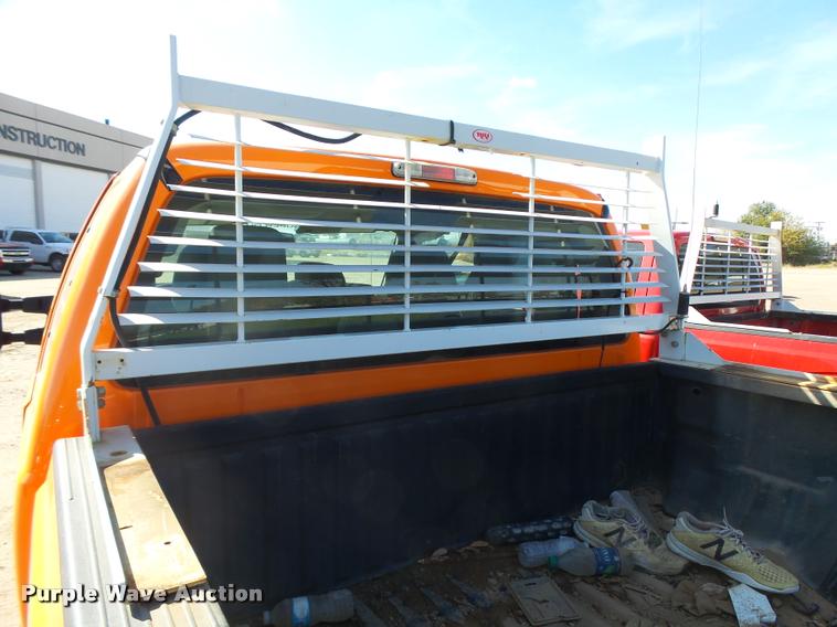 image for item L3302 2013 Ford F250 Super Duty SuperCab pickup truck