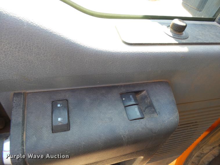 image for item L3302 2013 Ford F250 Super Duty SuperCab pickup truck