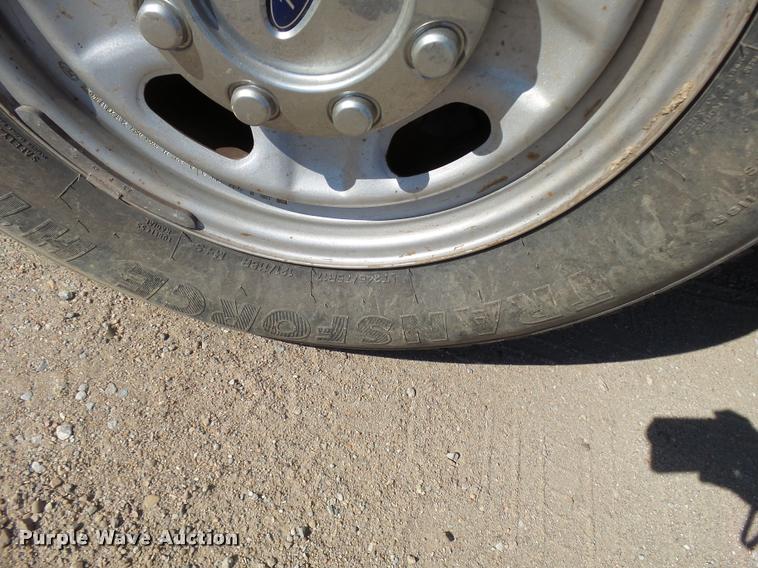 image for item L3302 2013 Ford F250 Super Duty SuperCab pickup truck