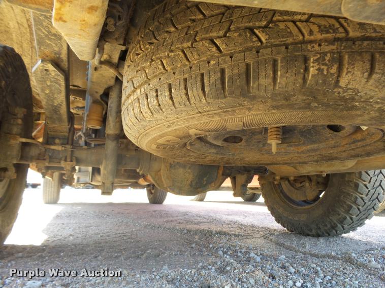 image for item L3302 2013 Ford F250 Super Duty SuperCab pickup truck