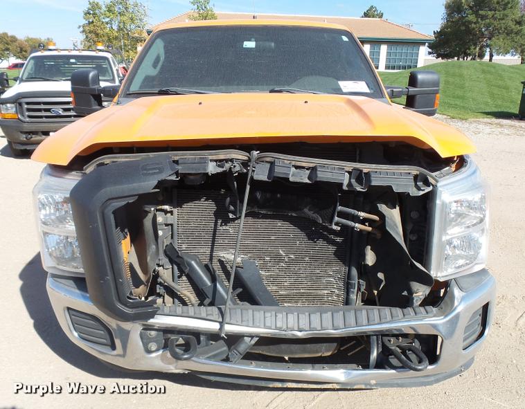 image for item L3303 2011 Ford F250 Super Duty SuperCab pickup truck