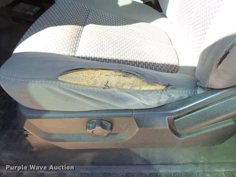 image for item L3303 2011 Ford F250 Super Duty SuperCab pickup truck