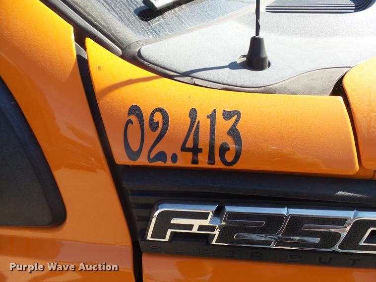 image for item L3303 2011 Ford F250 Super Duty SuperCab pickup truck