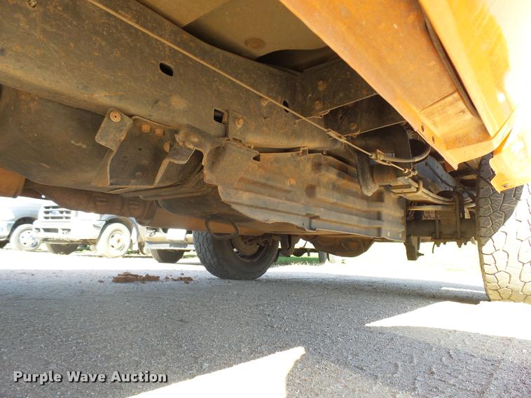 image for item L3303 2011 Ford F250 Super Duty SuperCab pickup truck