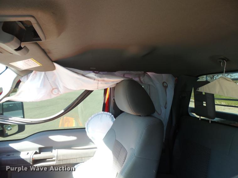 image for item L3304 2011 Ford F250 Super Duty SuperCab pickup truck