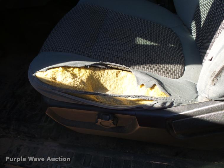 image for item L3304 2011 Ford F250 Super Duty SuperCab pickup truck