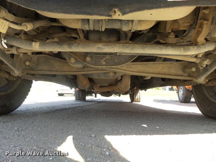 image for item L3304 2011 Ford F250 Super Duty SuperCab pickup truck