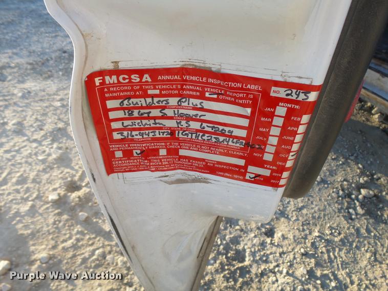 image for item L3446 2006 GMC Sierra 2500HD Crew Cab utility truck