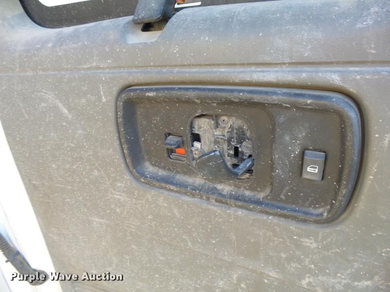 image for item L3447 2006 Chevrolet Express 3500 van