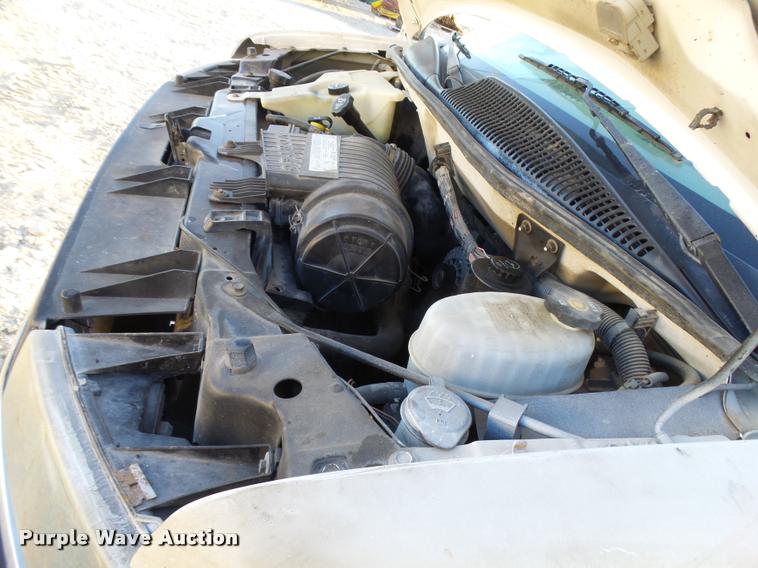 image for item L3447 2006 Chevrolet Express 3500 van