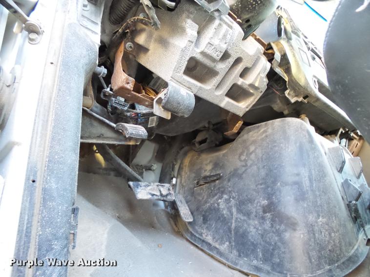 image for item L3447 2006 Chevrolet Express 3500 van