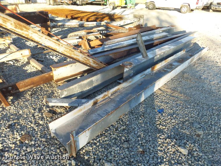 image for item L3448 Building materials