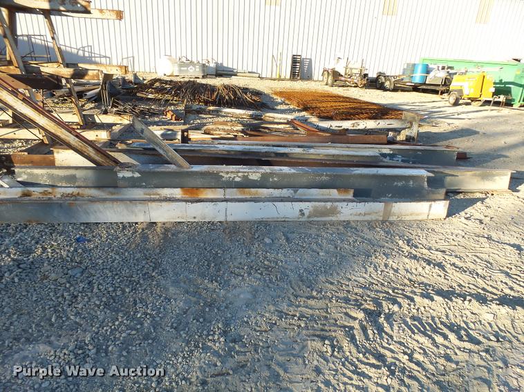 image for item L3448 Building materials