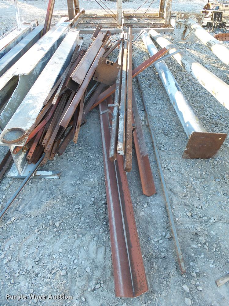 image for item L3448 Building materials