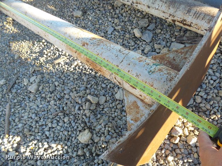 image for item L3448 Building materials