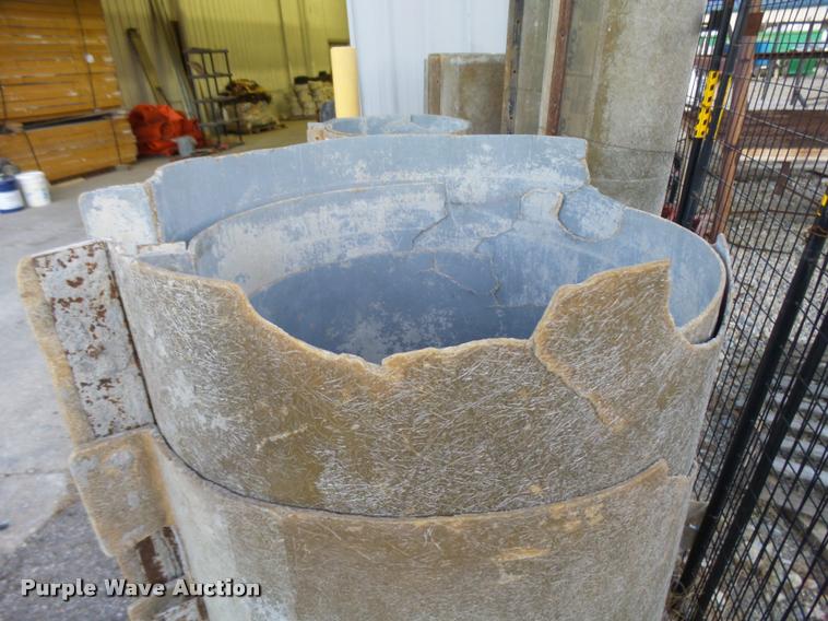 image for item L3455 MFG fiberglass round column forms