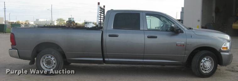 image for item L3904 2010 Dodge Ram 2500HD Crew Cab pickup truck