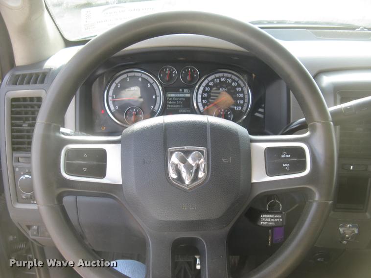 image for item L3904 2010 Dodge Ram 2500HD Crew Cab pickup truck