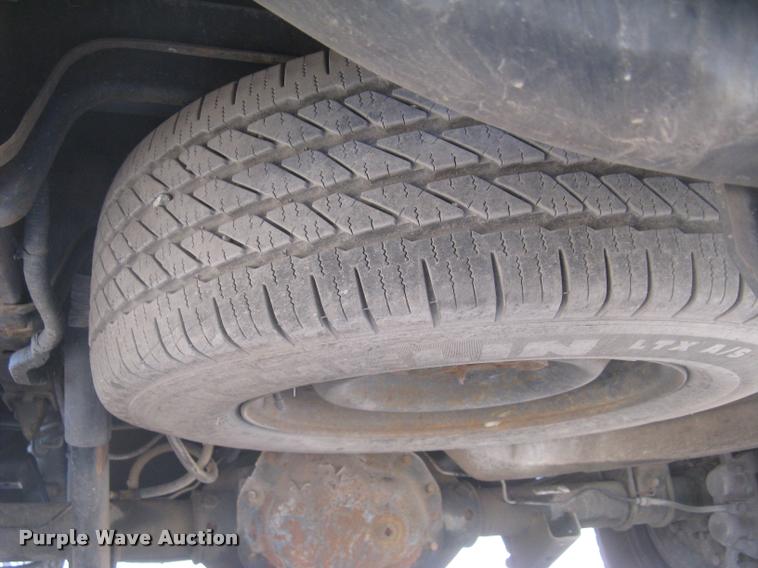 image for item L3904 2010 Dodge Ram 2500HD Crew Cab pickup truck