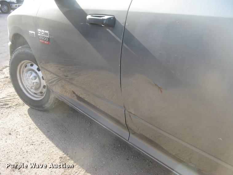 image for item L3904 2010 Dodge Ram 2500HD Crew Cab pickup truck