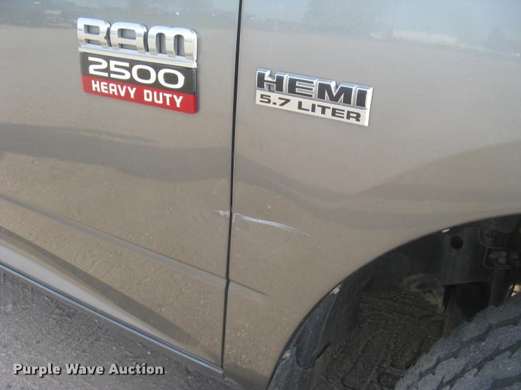 image for item L3904 2010 Dodge Ram 2500HD Crew Cab pickup truck
