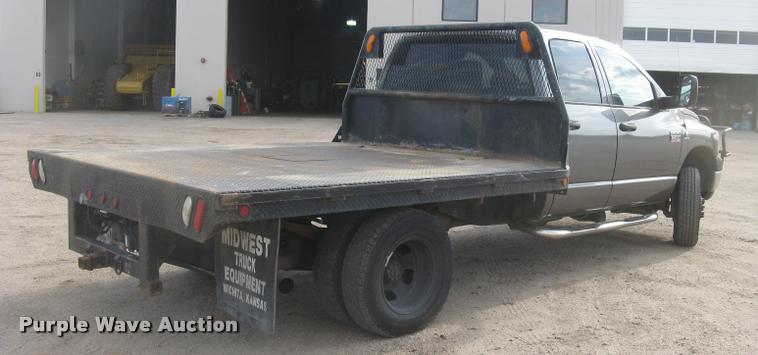 image for item L3905 2008 Dodge Ram 3500HD SLT Quad Cab flatbed pickup truck