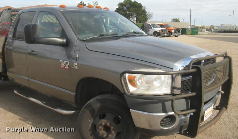 image for item L3905 2008 Dodge Ram 3500HD SLT Quad Cab flatbed pickup truck