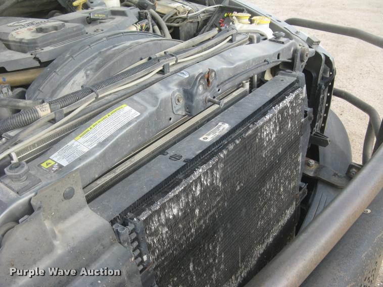 image for item L3905 2008 Dodge Ram 3500HD SLT Quad Cab flatbed pickup truck