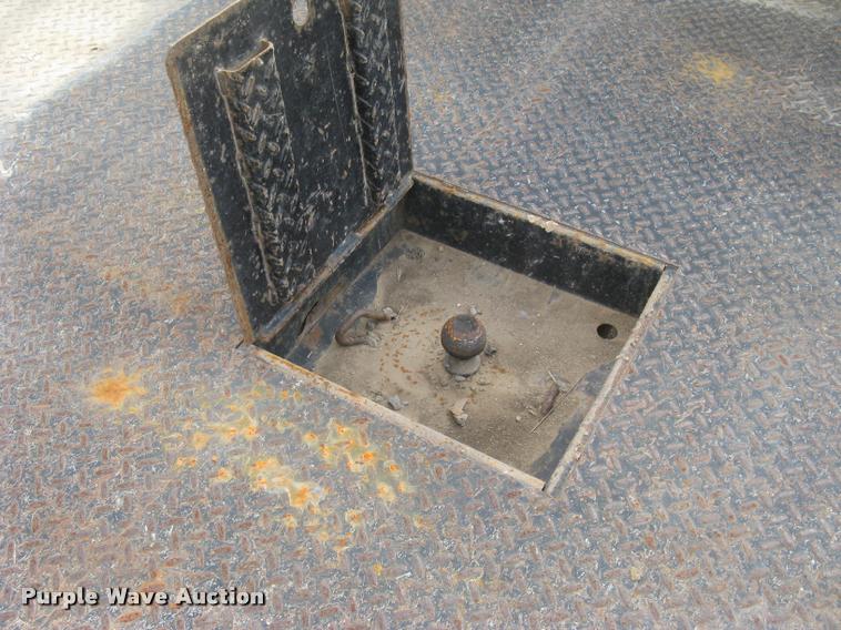 image for item L3905 2008 Dodge Ram 3500HD SLT Quad Cab flatbed pickup truck