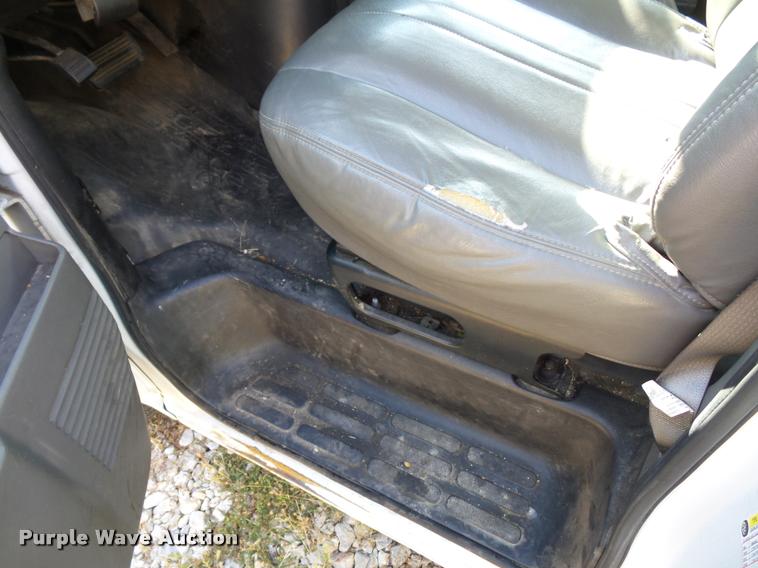 image for item L4359 2008 Chevrolet Express van