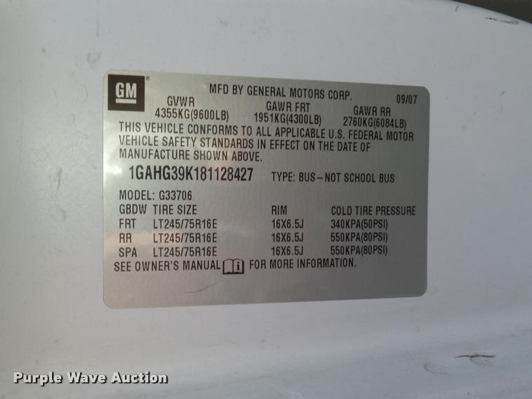 image for item L4359 2008 Chevrolet Express van